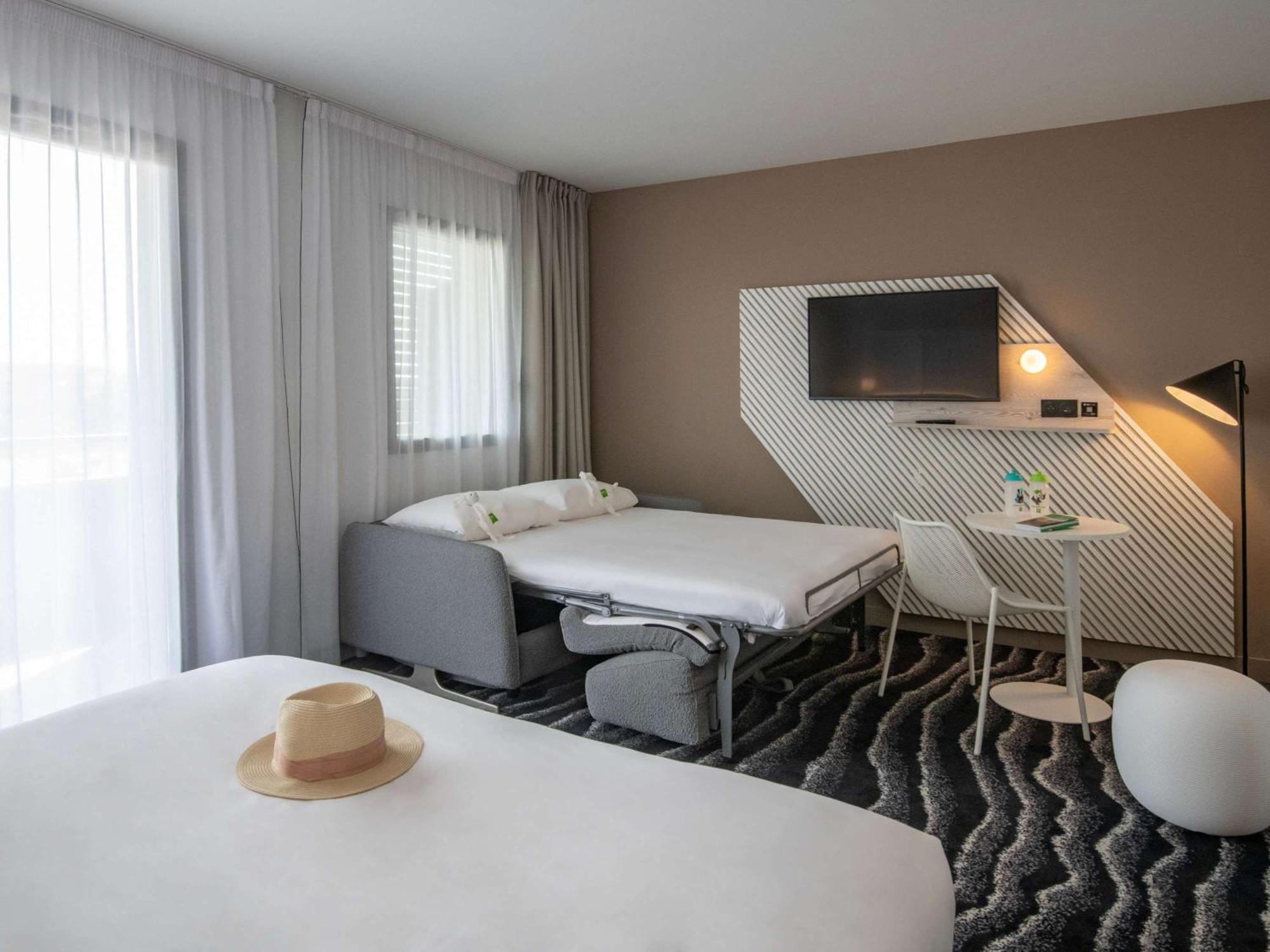 Ibis Styles Porto Vecchio Hotel Exterior photo